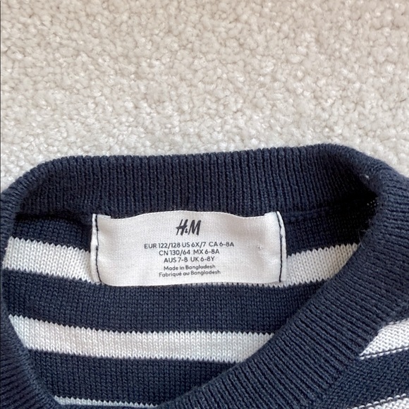 H&M Boys’ Striped Cotton Sweaters - set of 2 - Picture 5 of 7